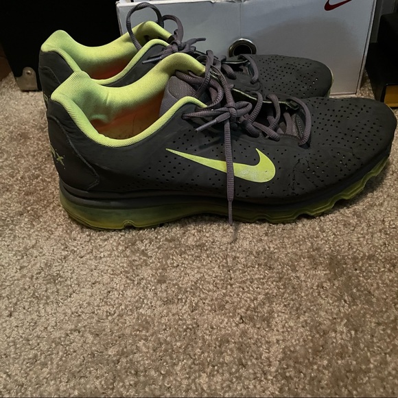 Nike size 13 selling as is - Picture 4 of 4